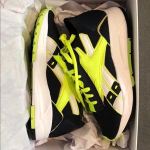 NWT Reebok Bolton Sock men’s size 5.5 navy/green